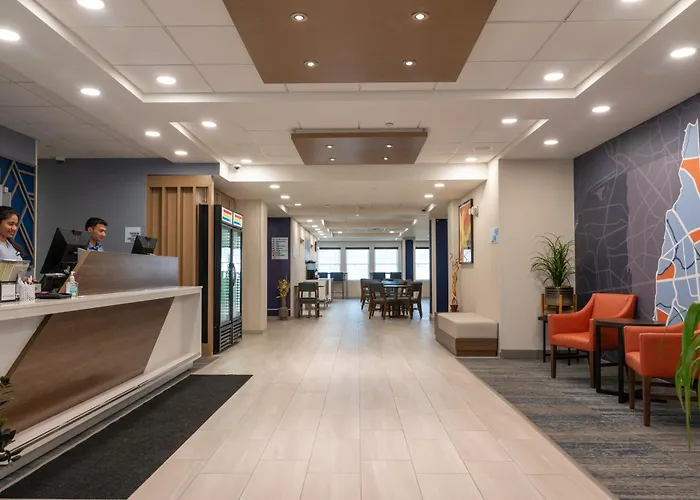 Holiday Inn Express Hotel & Suites Hampton South-Seabrook By Ihg